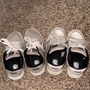 Little kid shoes size 1